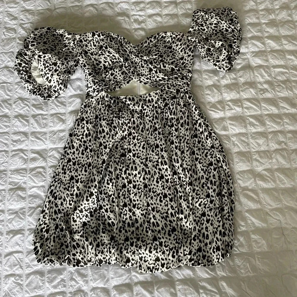 Fame and partners animal print strapless mini dress - Picture 1 of 8